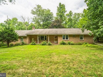 5230 Valley Park Rd, Doylestown, PA, 18902