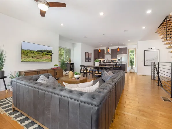 157 W Martin Luther King Jr Blvd, Fayetteville, AR 72701