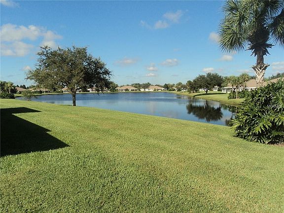 5th image of 2340 Brookfield Greens Cir