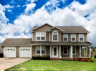 2837 Rhett Butler Dr, Louisville, TN 37777