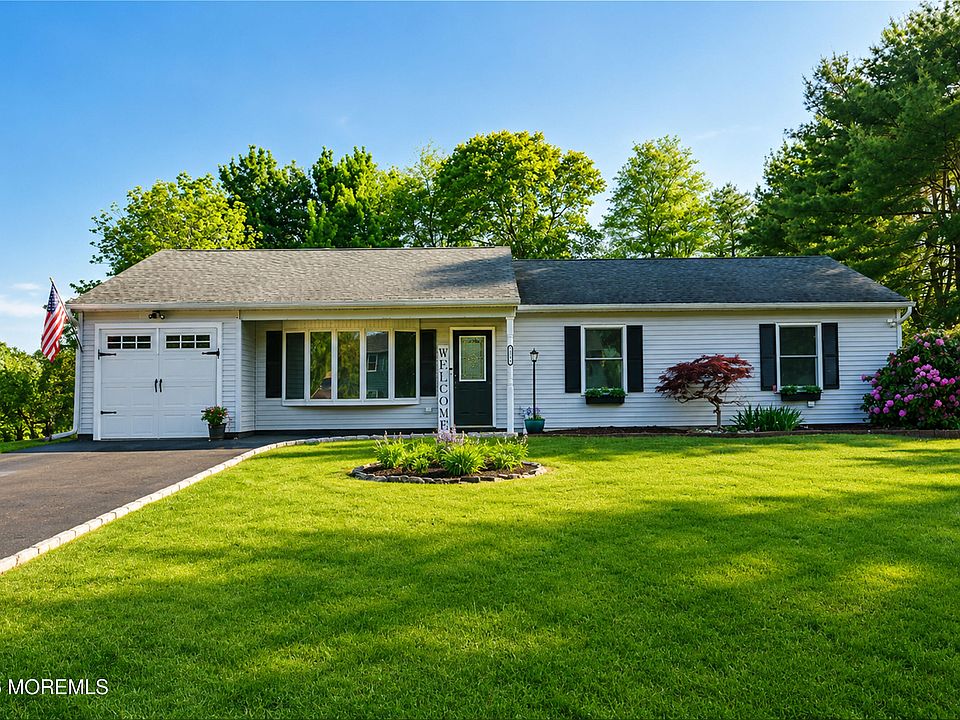 1st image of 1117 Verdant Road