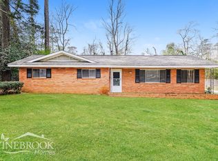 875 Briarwood Dr, Jackson, MS 39211
