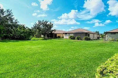 20405 Cavallo Ct — Photo 22