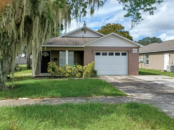 519 N Saint Clair Abrams Ave, Tavares, FL 32778