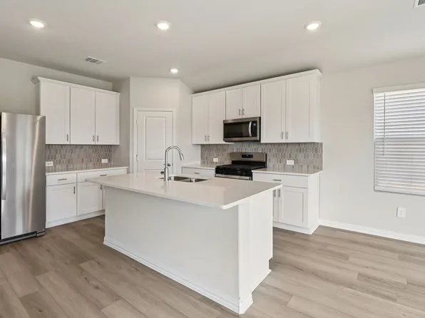 854 Wisteria Ln, Lavon, TX 75166