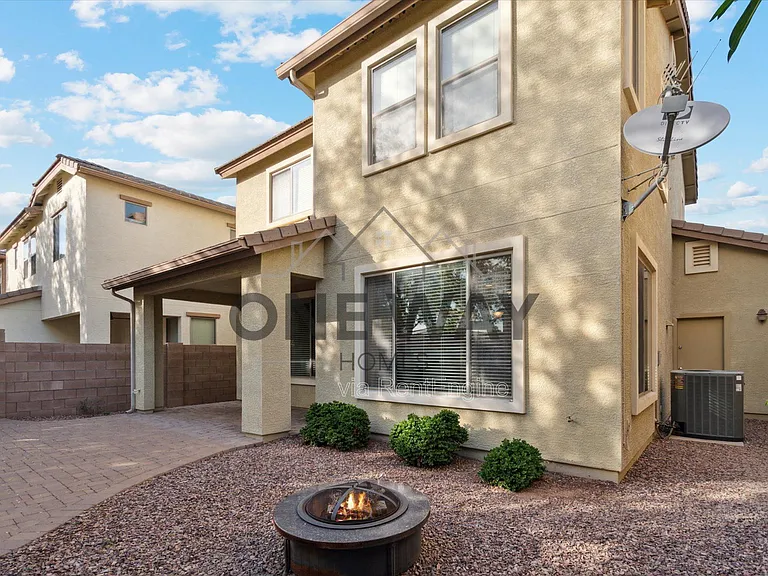 18815 E Swan Dr — Photo 27