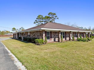 215 Victoria St, Bay Saint Louis, MS 39520