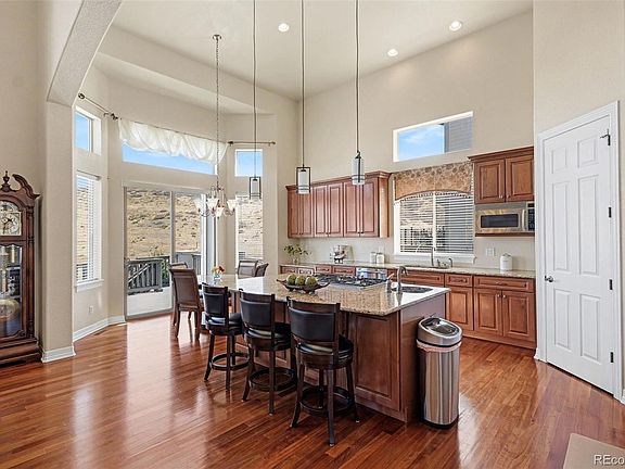 5th image of 10528 Rivington Court