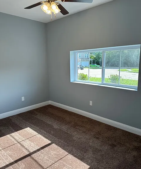 33 Faith Dr — Photo 10