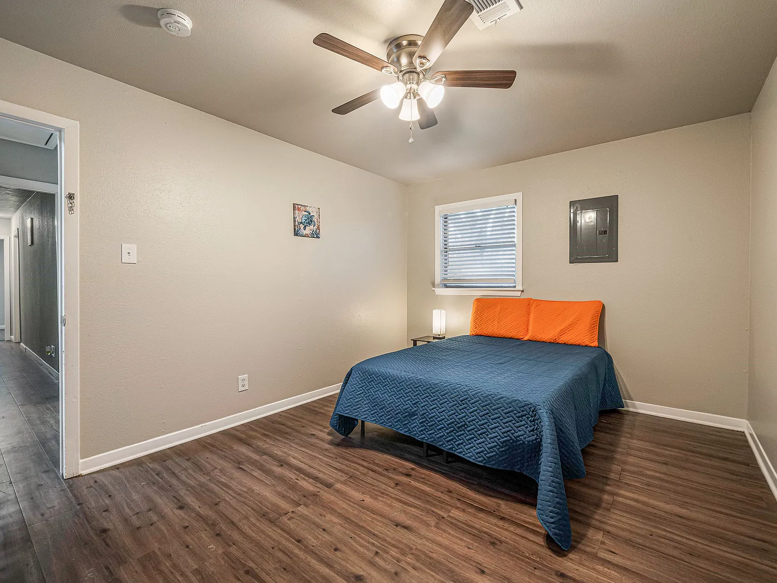 4 bed, 2.0 bath, 1457 sqft, $667 — Photo 1
