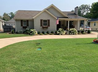 1205 Hermitage Ave SE, Huntsville, AL 35801