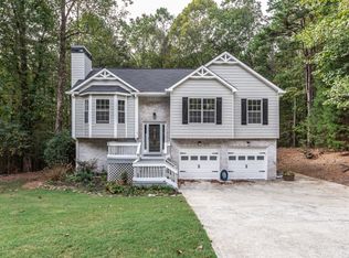 114 Laguna Springs Dr, Woodstock, GA 30188