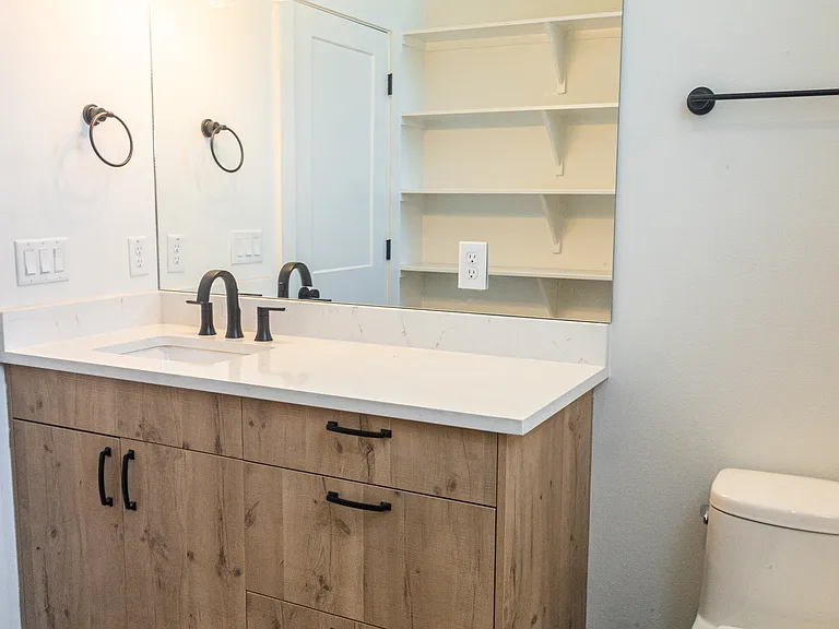 1711 Tillery St — Photo 11