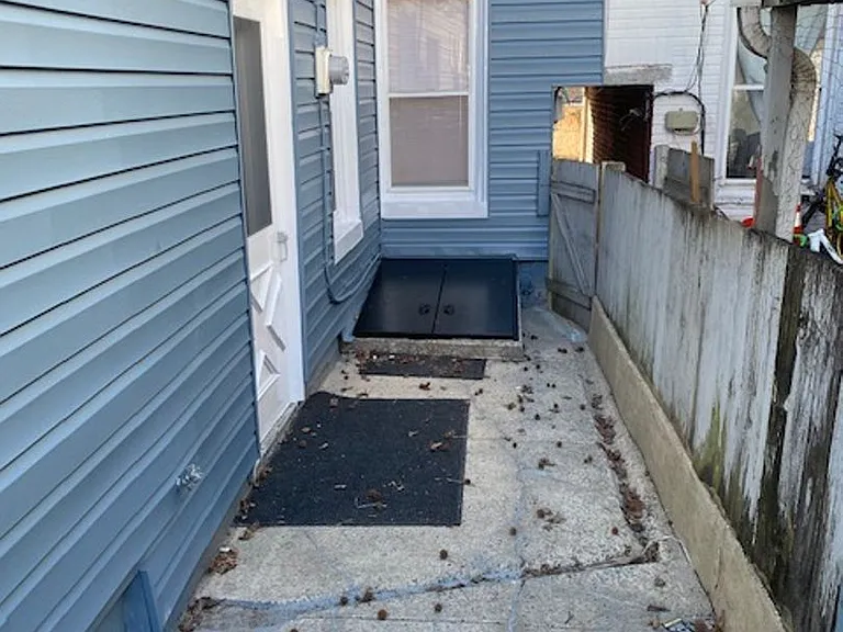 535 S 10th St — Photo 17