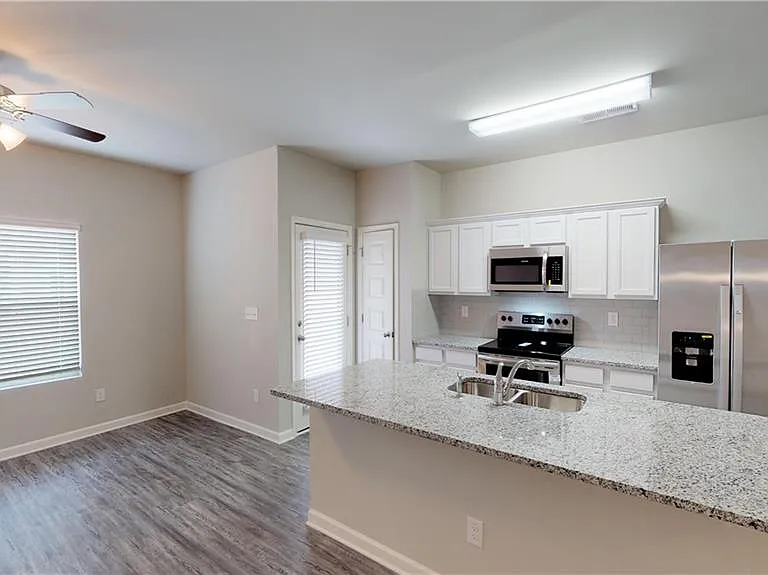 4048 Kingsbrook Blvd — Photo 10