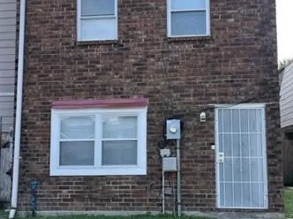 7072 Barrington Ct, New Orleans, LA 70128