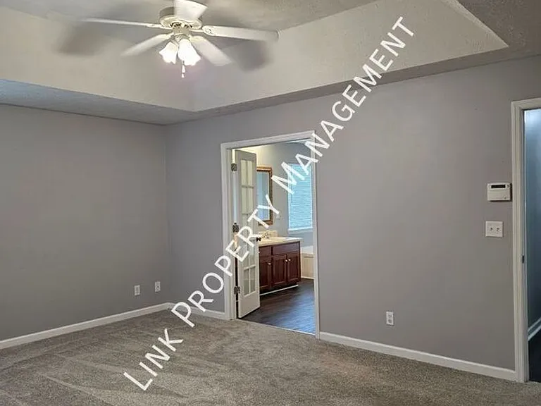 6383 Rim Crest Ln — Photo 6