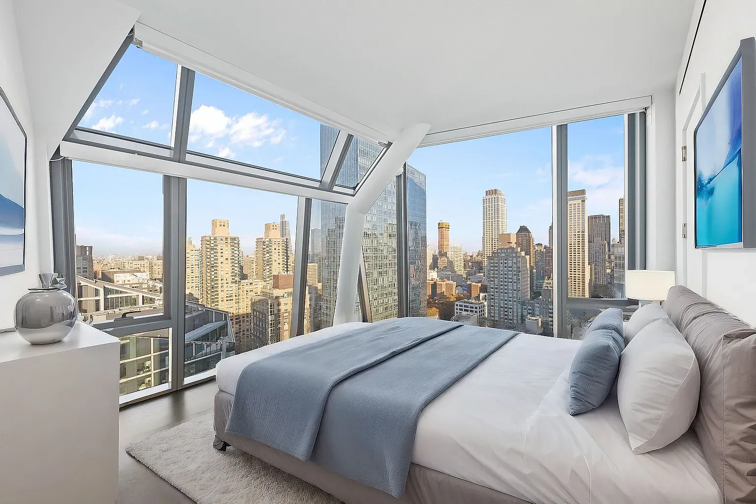 645 West 59th Street — Photo 4