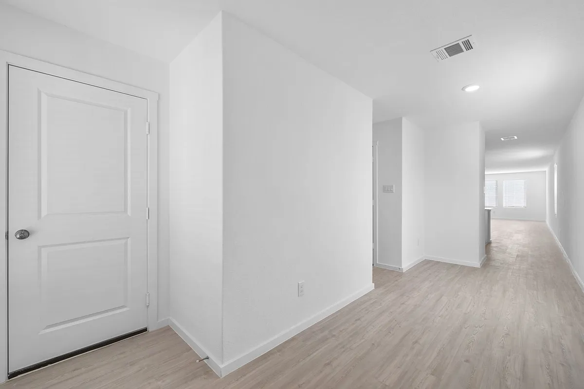 Building Photo - 8523 Astral Pl