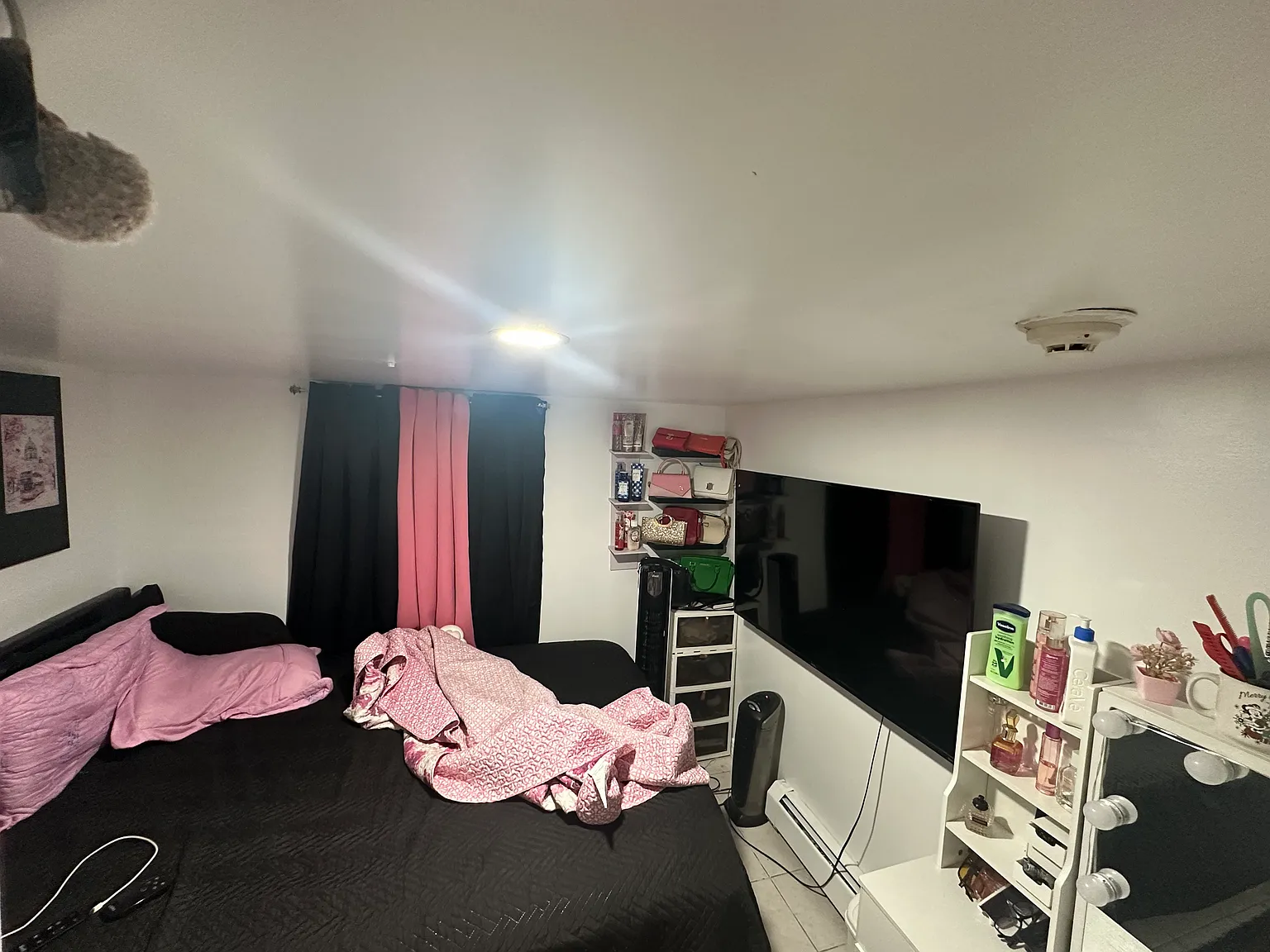 2 bed, $1,400 — Photo 2