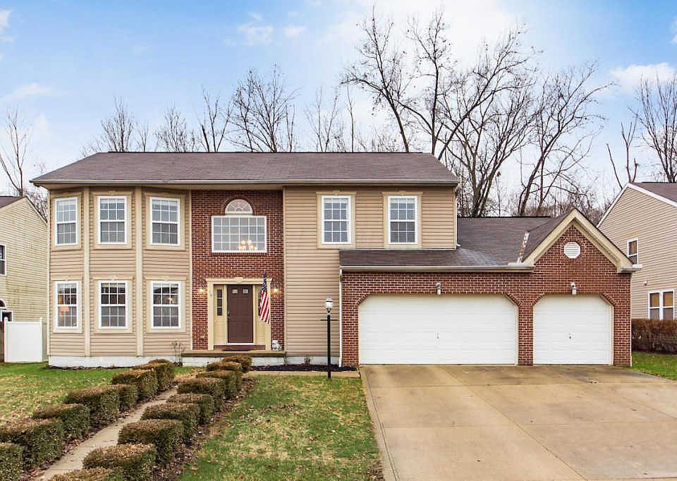 1st image of 79 Knights Bridge Dr W
