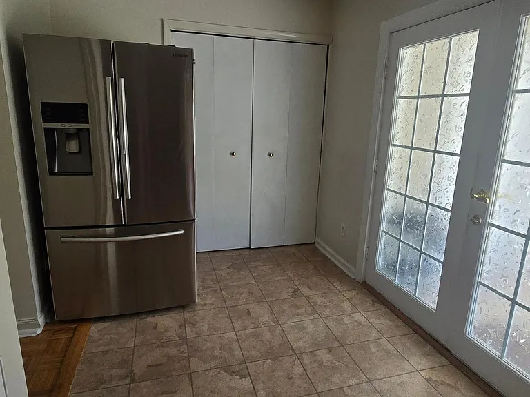 807 Watson Ave — Photo 7