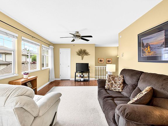 5th image of 20391 96th Ave #258