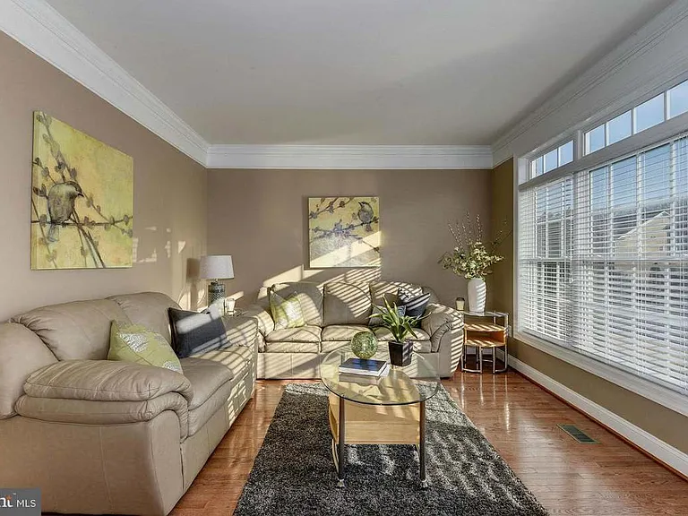 Chapel Ridge Ct — Photo 8