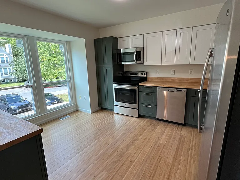 7724 Chatfield Ln — Photo 6