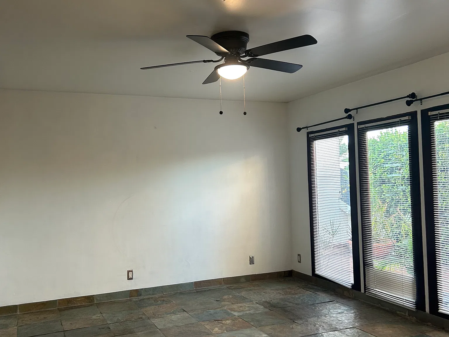 4 bed, 1672 sqft, $3,400 — Photo 3