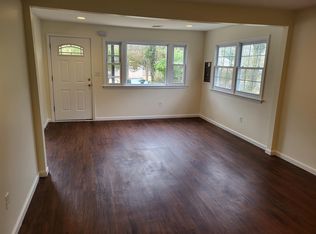 125 W 2nd St, Howell, NJ 07731