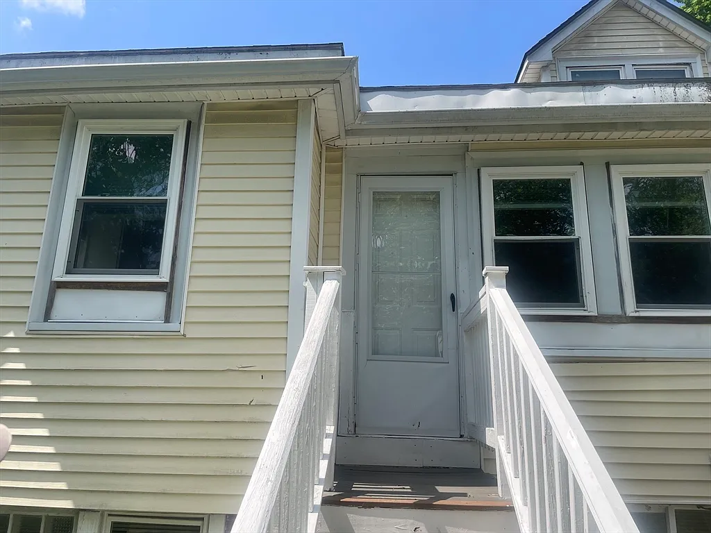 Building Photo - 21 Arbor Ln #21