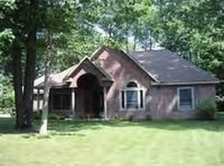 1872 N Tall Oaks W, Ludington, MI 49431