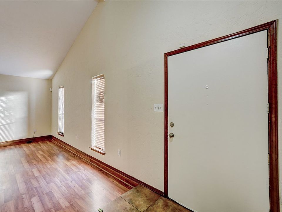 2507 NE Turtle Creek Dr, Lawton, OK 73507 Zillow