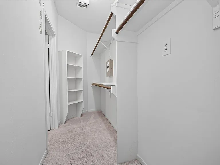 4414 Ringrose Dr — Photo 29