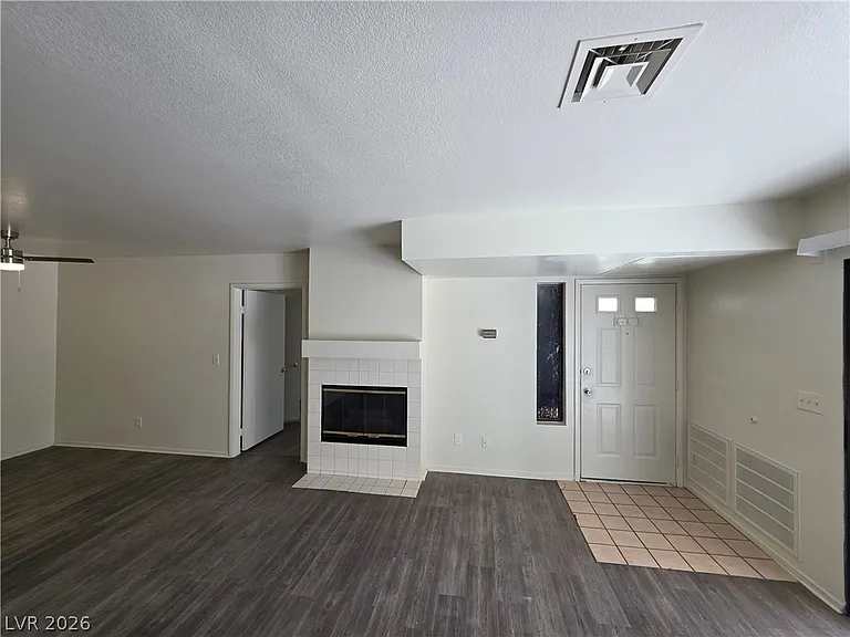4865 S Torrey Pines Dr #106 — Photo 21
