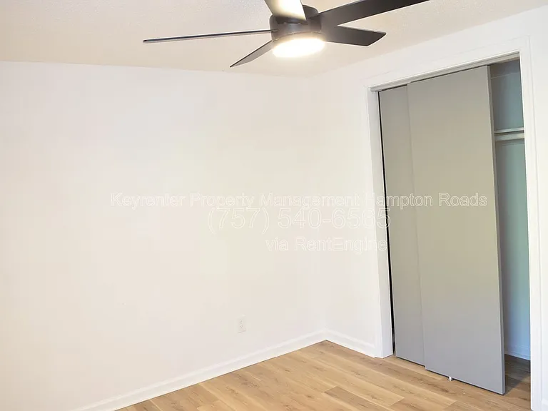 6249 Alexander St #E — Photo 14