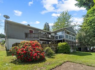 11625 99th Ave, Surrey, BC V3V 2M2