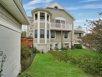 52 Channel Dr Pt Pleasant Beach Nj 08742 Zillow