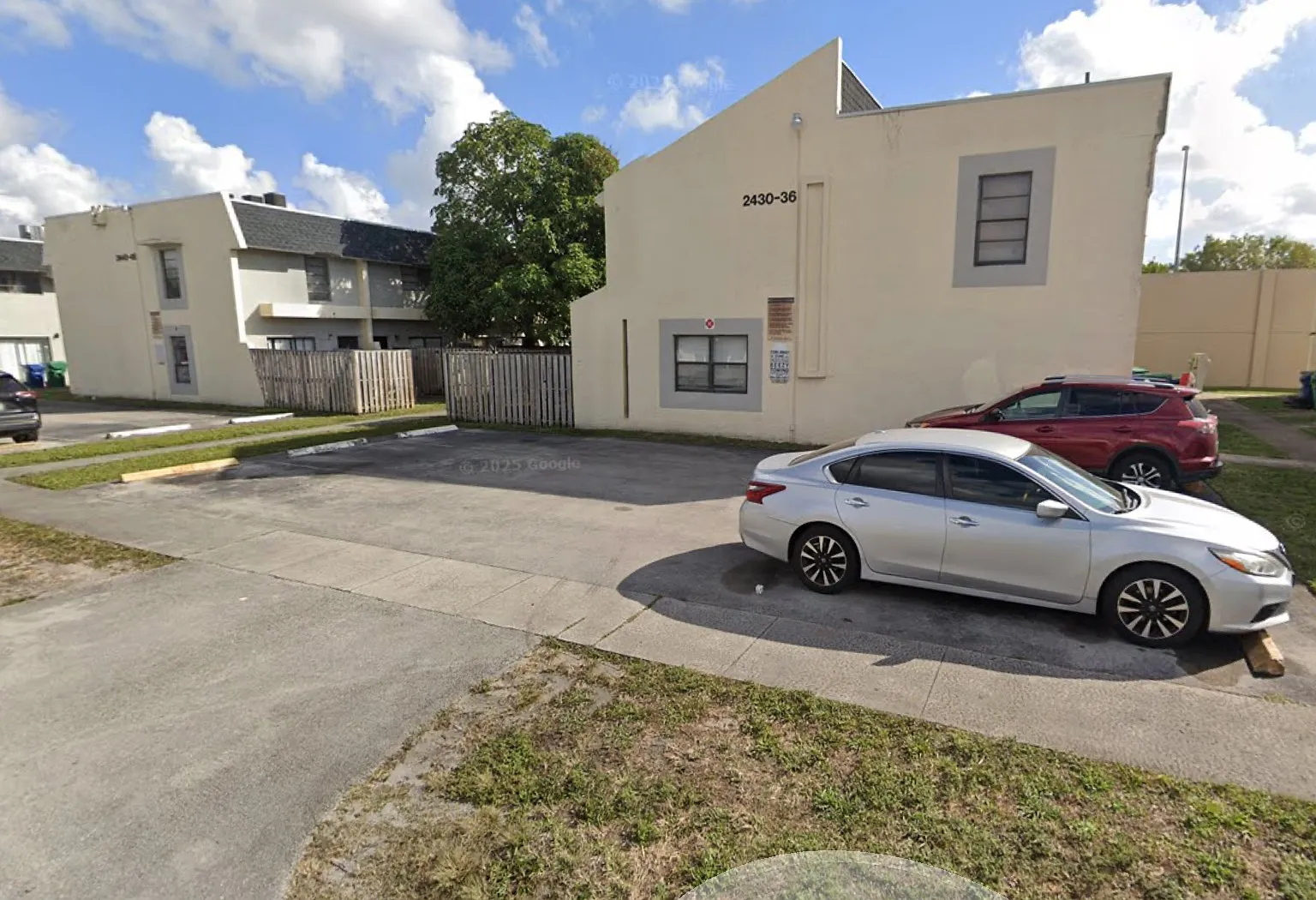 2436 NW 52nd Ave. - 2436 NW 52nd Ave. — Photo 4