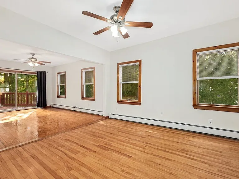 90 E Main St #1 — Photo 7