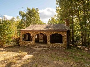 864 Blankenship Pond Rd, Green Bay, VA 23942