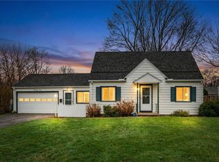 22 Mac Arthur Rd, Rochester, NY 14615