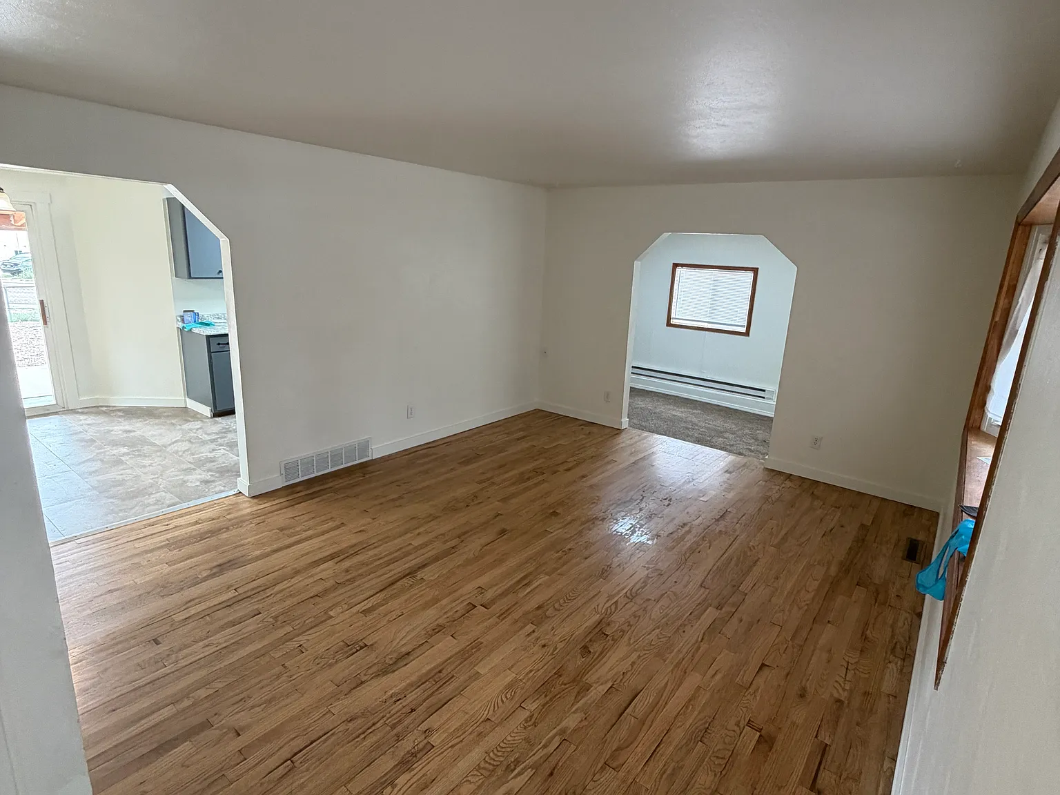 1376 Bonita Dr — Photo 4