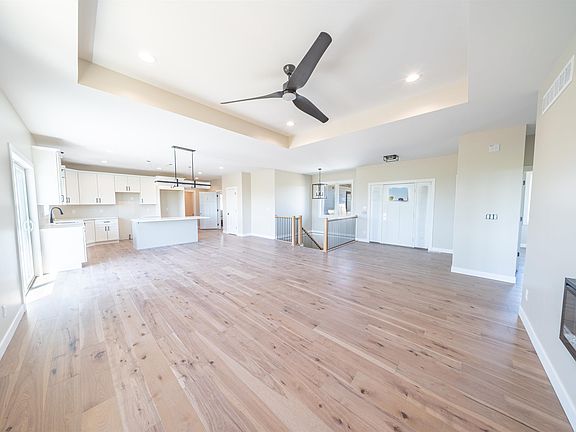 2nd image of 14368 Keegan Ct