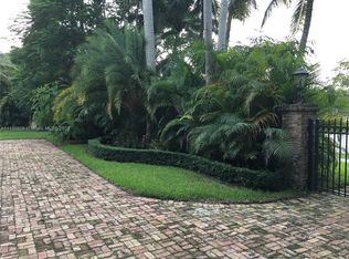 8030 SW 120th St, Pinecrest, FL 33156