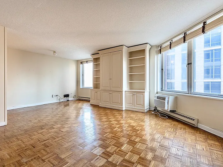1623 3rd Ave #14D — Photo 5