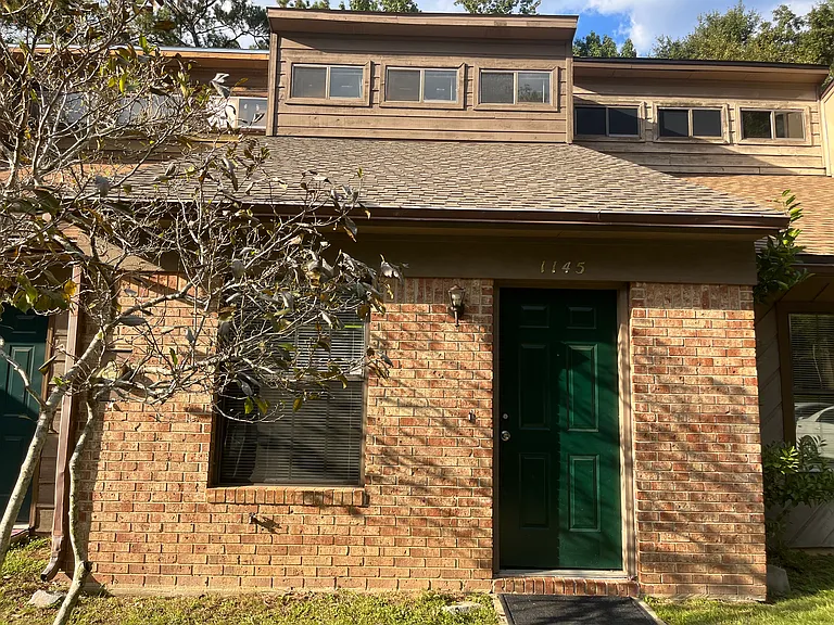 1145 Ocala Rd — Photo 1