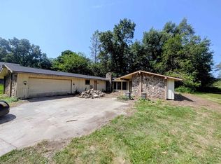 50745 Lincroft Ln, Granger, IN 46530