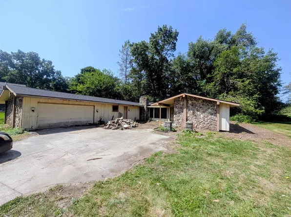 50745 Lincroft Ln, Granger, IN 46530
